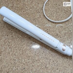 T3 Ceramic 1" Singlepass Hair Straightener